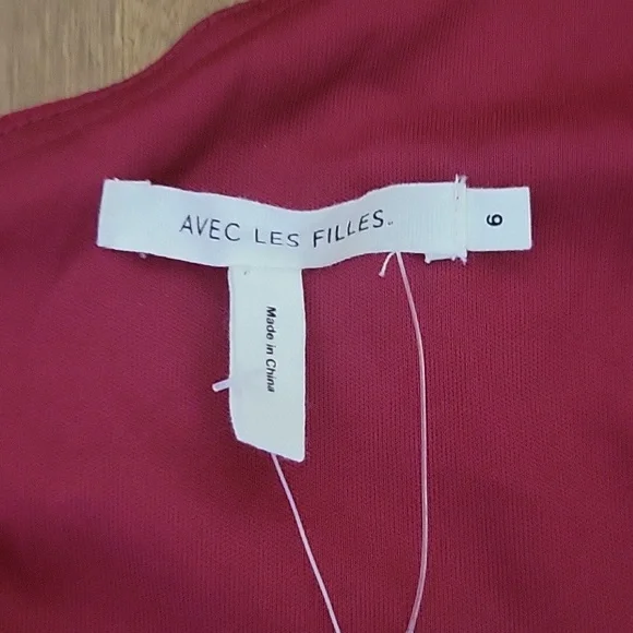 Avec Les Filles Red Floral Midi Dress - Picture 4 of 7